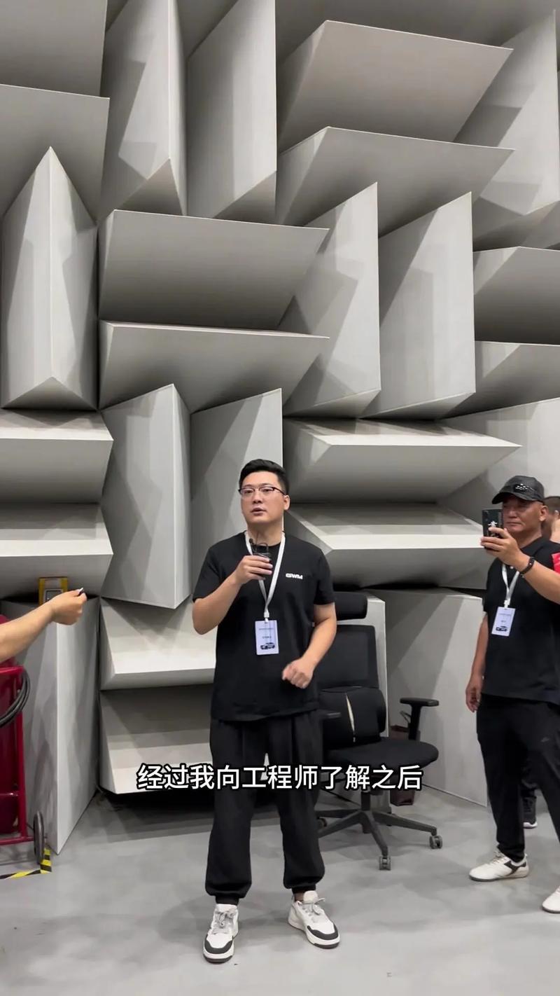 揭秘汽車實驗室丨走進半消音室與消聲室